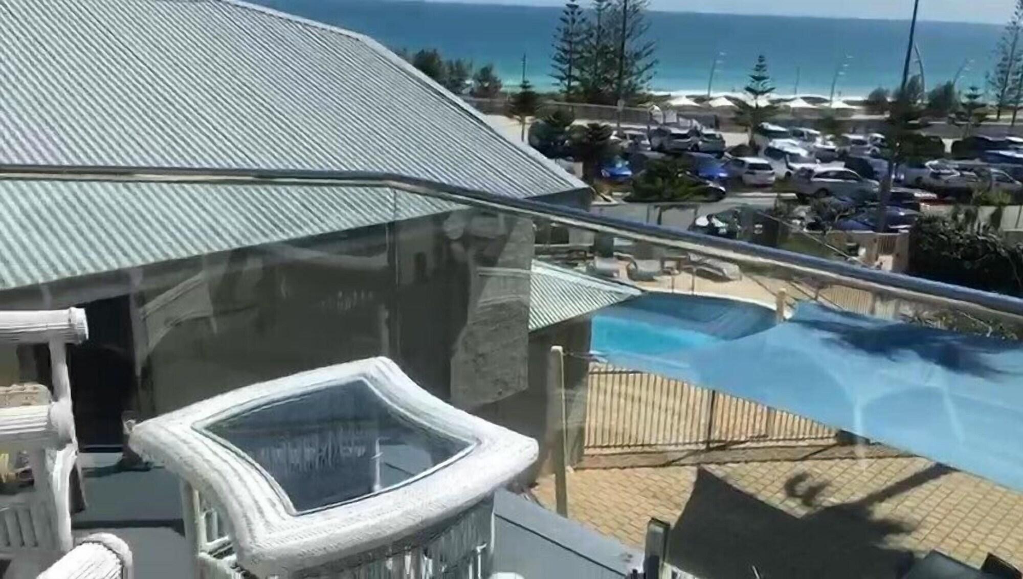 Seashells Scarborough Aparthotel Perth Exterior photo