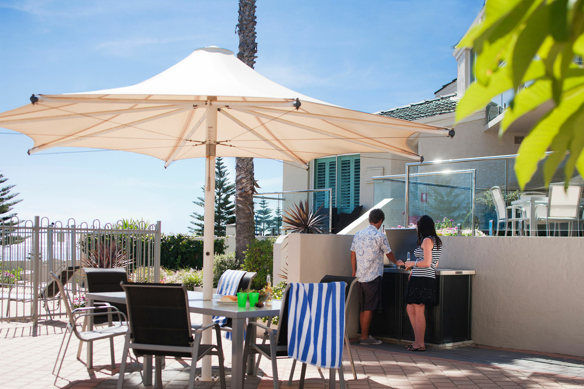 Seashells Scarborough Aparthotel Perth Exterior photo
